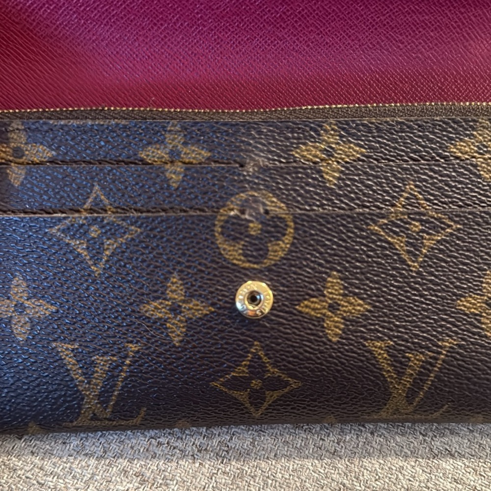 Louis Vuitton Emilie Wallet- Fuchsia - Picture 8 of 13